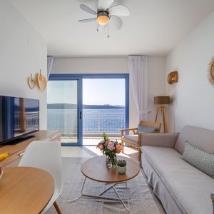 blue-lefkada-luxury-apartments-living-room-flowers-copy.jpg