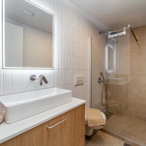 blue-lefkada-luxury-apartments-shower-bathroom-sink-copy.jpg