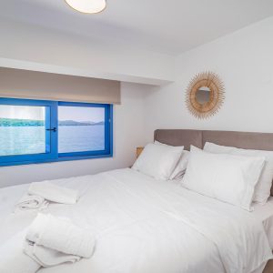 lefkada-blue-luxury-apartments-blue-windows-white-copy.jpg